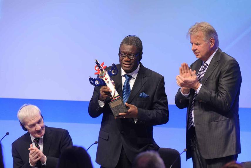 Mukwege erhielt 2018 den Friedensnobelpreis,2011 den Deutschen Medienpreis